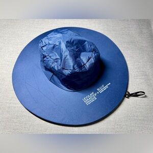 Collapsible Travel Sun Hat, branded Levulan Kerastick Blu-U